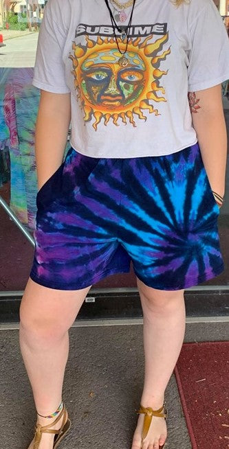 Unisex Tie-Dye Pocketed Shorts